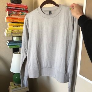 Vuori Daydream Crew in Light Heather Grey